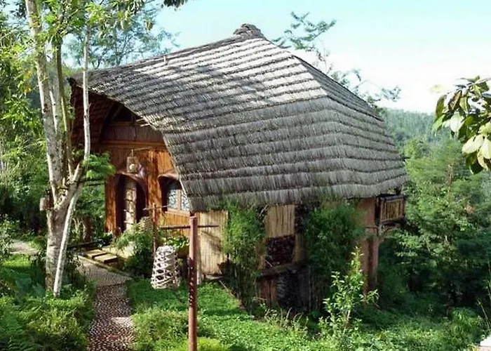 Eco Village By Nabe Hospitality Management 2*